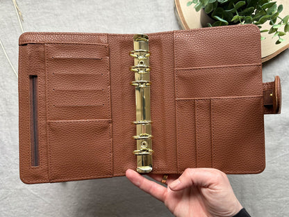Oopsie Budget Binder A6 in braun mit goldenen Ringen - Budgetbinder - Planer